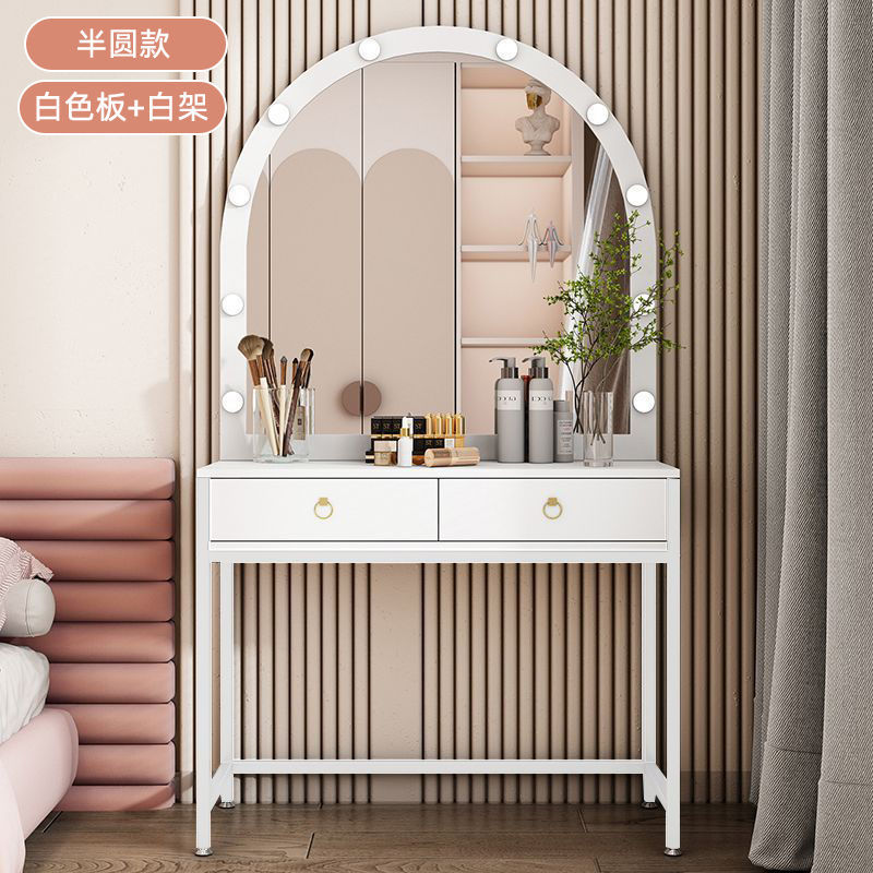 Studio makeup mirror with lamp - Beauty Makeup Studio review and price