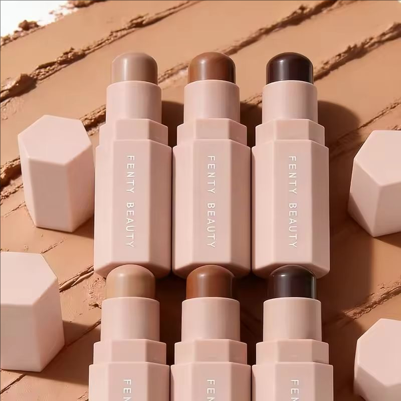 Fenty Beauty Portable Contour  - Fenty Beauty Makeup Highlighter review and price